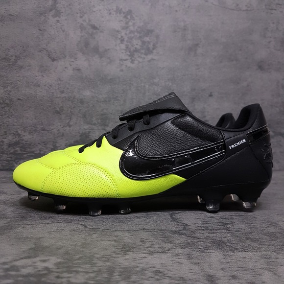 nike premier volt